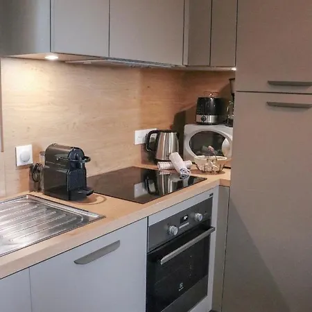 Hotel Hôtel&lodges Moby Dick 4*