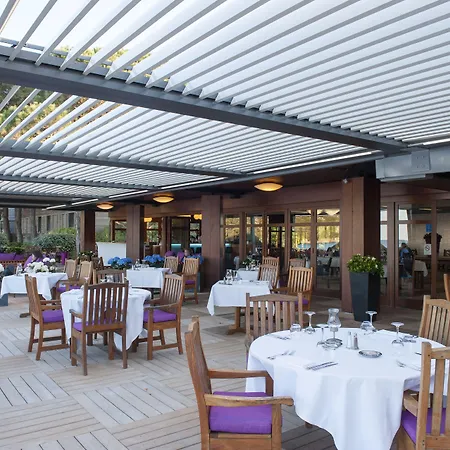 Hotel Hôtel&lodges Moby Dick