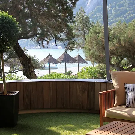 Hotel Hôtel&lodges Moby Dick