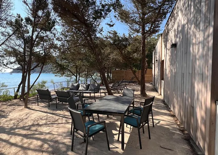 Hôtel&lodges Moby Dick Porto-Vecchio (Corsica)