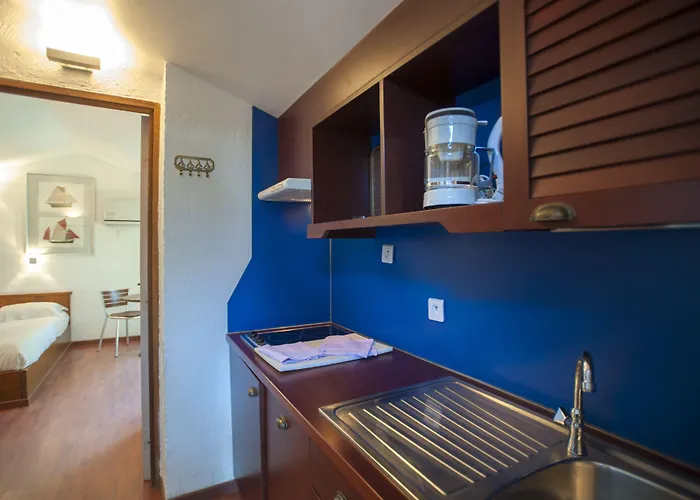 Hotel Hôtel&lodges Moby Dick