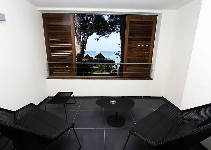 Hotel Hôtel&lodges Moby Dick 4*