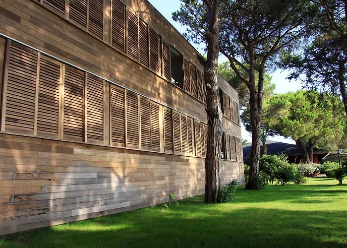 Hotel Hôtel&lodges Moby Dick