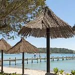 Hotel Hôtel&lodges Moby Dick Porto-Vecchio (Corsica)