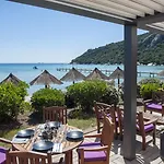 Hotel Hôtel&lodges Moby Dick Porto-Vecchio (Corsica)