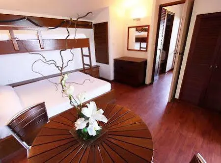 Hotel & Moby Dick 4*