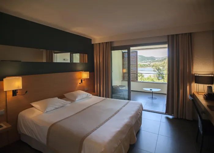 Hotel & Moby Dick Porto Vecchio