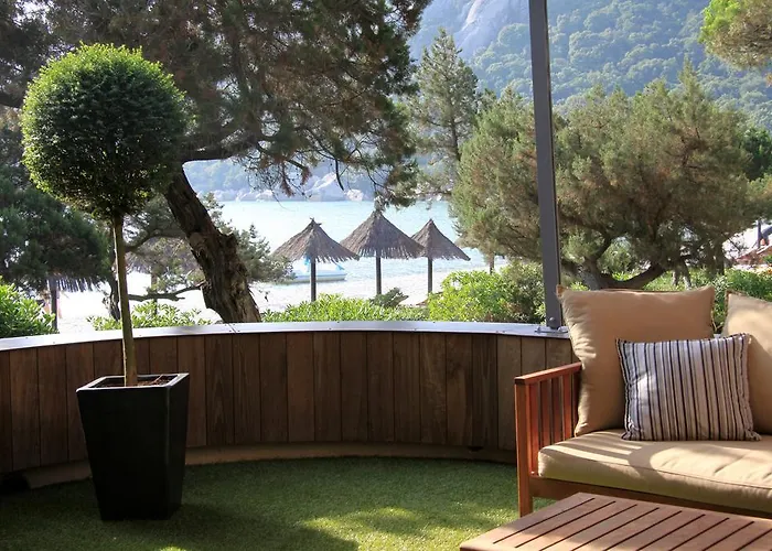 Hotel Hôtel&lodges Moby Dick